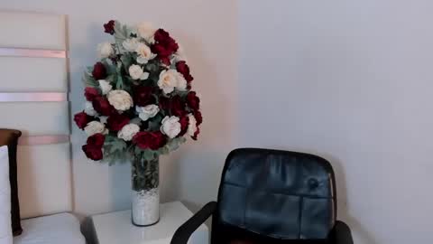 Camila online show from 02-22-25, 02:06