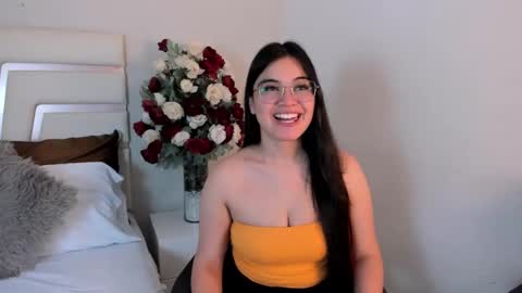 Camila online show from 02-22-25, 07:47