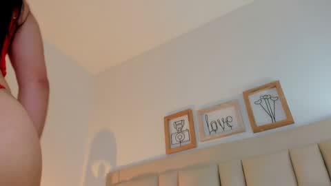 Snapshot of camile_carter chatting on 05-01-26, 07:51 camile carter online show from 05-01-26, 07:51