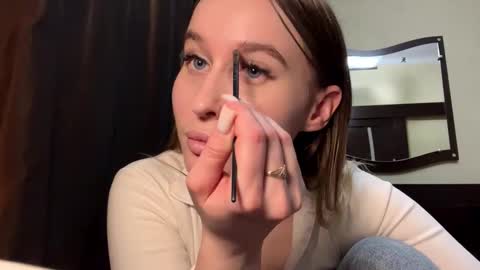 Snapshot of camilermon chatting on 03-13-26, 02:23 Miki online show from 03-13-26, 02:23