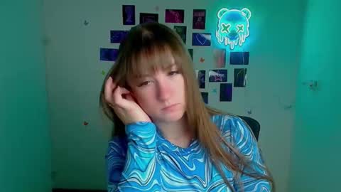 Camilla online show from 04-15-26, 05:36