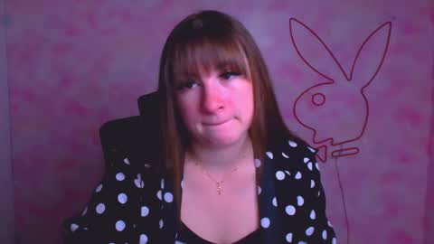 Camilla online show from 04-26-26, 11:41