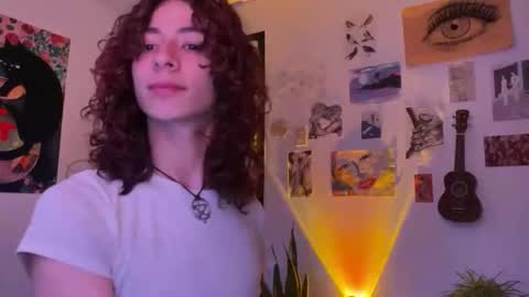 Snapshot of camille_delrey chatting on 03-06-26, 11:01 Camille online show from 03-06-26, 11:01