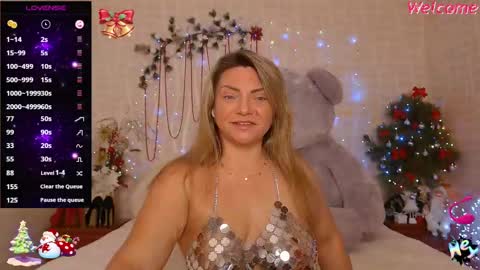 Camille Game online show from 12-23-24, 01:51