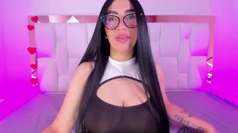 Snapshot of camille_juicy chatting on 05-15-26, 12:56 Camille online show from 05-15-26, 12:56