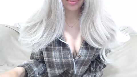 CamilleBunny online show from 04-29-26, 02:48