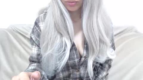 CamilleBunny online show from 04-30-26, 02:40