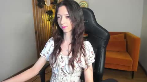 camillewhite online show from 03-21-26, 05:12