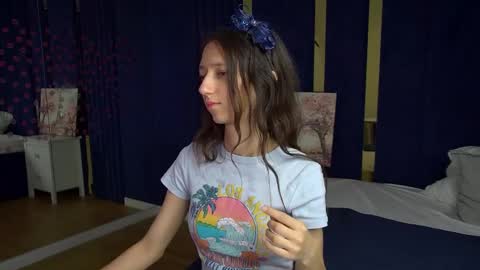 camillewhite online show from 03-27-26, 08:37