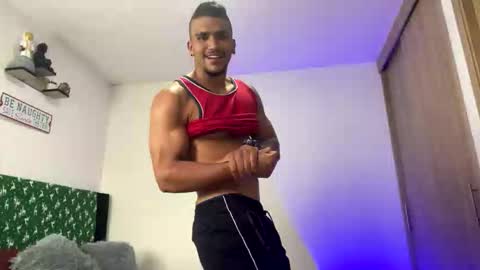 Snapshot of camilo_contre21 chatting on 12-16-25, 08:03 camilo_contre21 online show from 12-16-25, 08:03