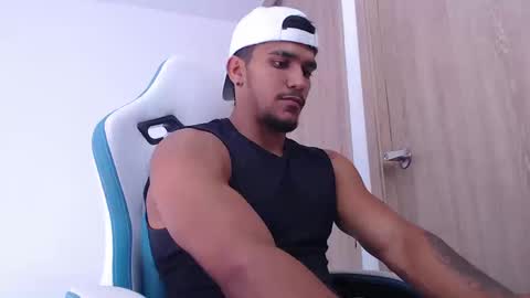 Snapshot of camilo_contre21 chatting on 03-11-26, 07:42 camilo_contre21 online show from 03-11-26, 07:42