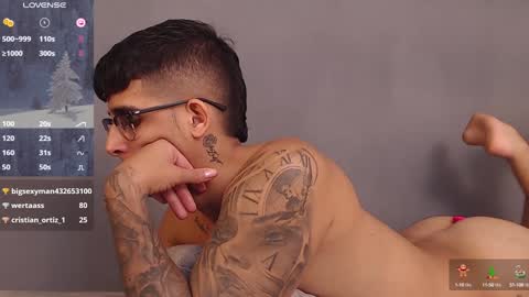 Snapshot of camilo_ospina_ chatting on 12-11-24, 06:36 INDEPENDENT MODEL online show from 12-11-24, 06:36