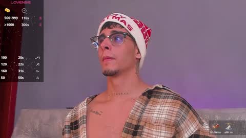 Snapshot of camilo_ospina_ chatting on 12-24-24, 05:38 INDEPENDENT MODEL online show from 12-24-24, 05:38
