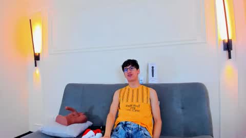 Camilo online show from 12-04-25, 03:49