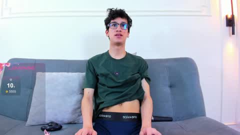 Snapshot of camilo_stark chatting on 05-05-26, 03:14 Camilo online show from 05-05-26, 03:14