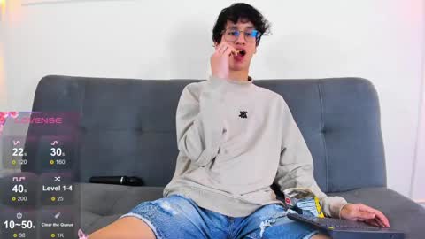 Snapshot of camilo_stark chatting on 05-27-26, 03:03 Camilo online show from 05-27-26, 03:03