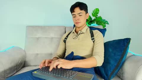 CAMILO online show from 09-24-25, 08:34