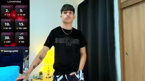 Snapshot of camilobass_ chatting on 05-19-26, 01:56 Camilo Bass online show from 05-19-26, 01:56