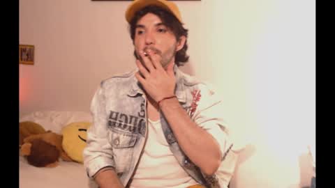 Snapshot of camilosaennz chatting on 01-08-25, 05:05 camilo online show from 01-08-25, 05:05