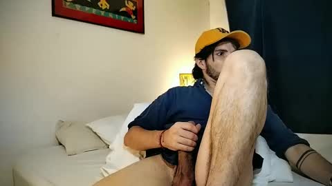 Snapshot of camilosaennz chatting on 01-18-25, 07:07 camilo online show from 01-18-25, 07:07