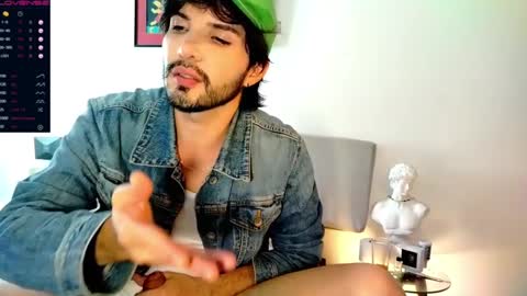 Snapshot of camilosaennz chatting on 09-23-25, 09:18 camilo online show from 09-23-25, 09:18
