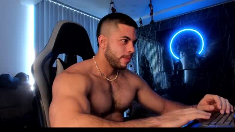 Snapshot of camilowatson chatting on 01-16-25, 12:53 Camilo Watson online show from 01-16-25, 12:53