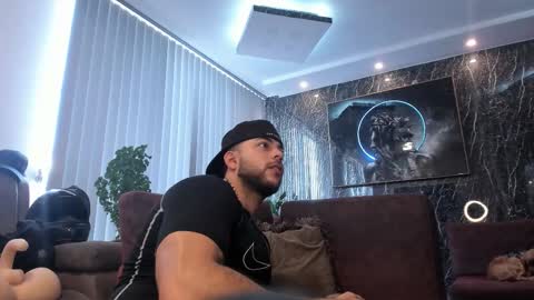Snapshot of camilowatson chatting on 10-01-25, 02:34 Camilo Watson online show from 10-01-25, 02:34
