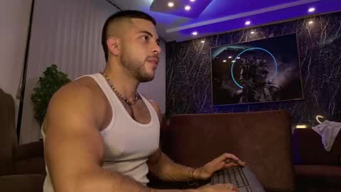 Camilo Watson online show from 04-30-26, 01:12