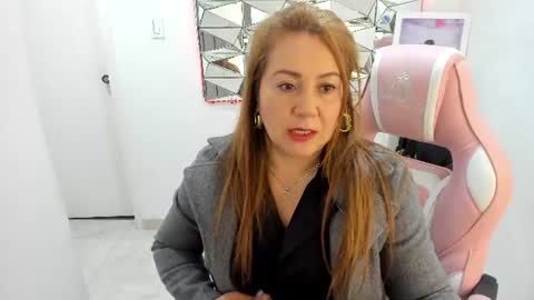 camixxx_m online show from 06-13-26, 10:57