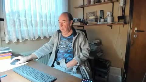 Cammee online show from 12-29-24, 08:00