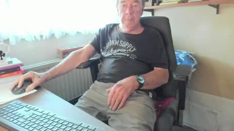 Cammee online show from 07-16-26, 07:36