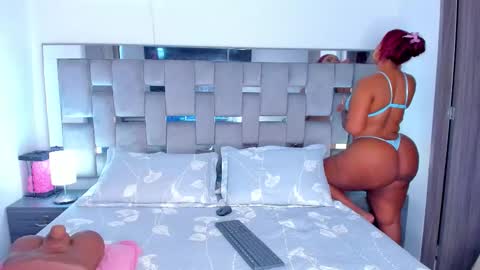 Camila online show from 12-13-25, 08:36