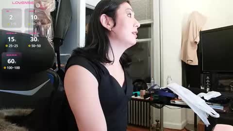 Snapshot of cammy_ho chatting on 01-17-26, 07:35 cammy_ho online show from 01-17-26, 07:35