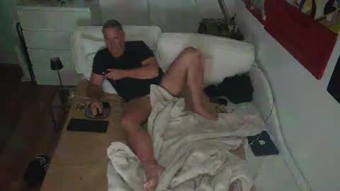 camunication online show from 02-26-25, 03:52