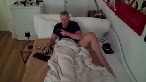 camunication online show from 03-09-25, 09:13