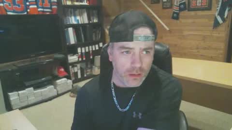 CanadianBacon6969 online show from 03-01-25, 07:51