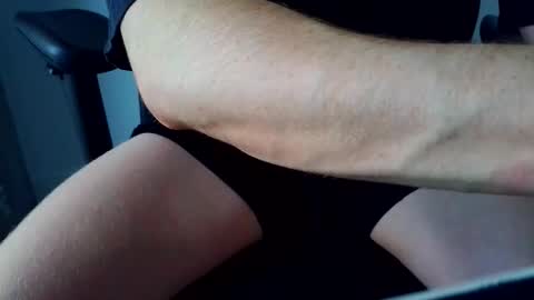 Snapshot of canadianstud18 chatting on 06-04-26, 02:06 Devon online show from 06-04-26, 02:06