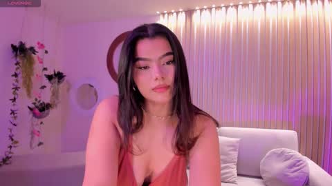 Snapshot of candaserussell chatting on 10-13-25, 12:43 Candanse R online show from 10-13-25, 12:43