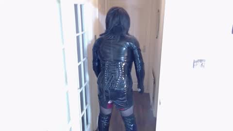 candi smokes online show from 03-24-26, 02:11