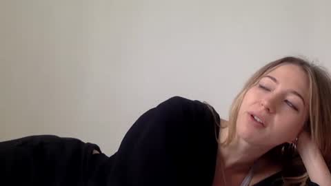 Snapshot of candicelucy chatting on 05-21-26, 12:28 Candice Angel online show from 05-21-26, 12:28