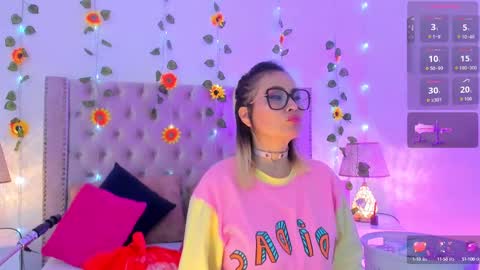 Candie  online show from 10-07-25, 11:29