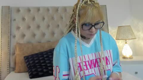 Candie  online show from 12-01-25, 11:15