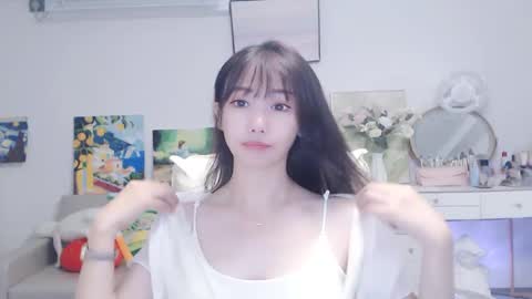 Snapshot of candy8998 chatting on 09-13-25, 11:04 candy8998 online show from 09-13-25, 11:04