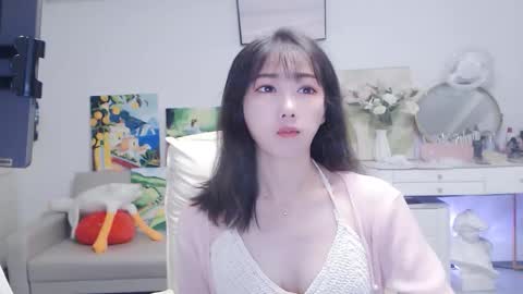 Snapshot of candy8998 chatting on 09-17-25, 08:43 candy8998 online show from 09-17-25, 08:43