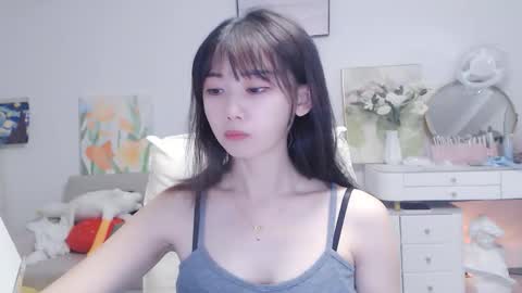 Snapshot of candy8998 chatting on 09-24-25, 10:35 candy8998 online show from 09-24-25, 10:35