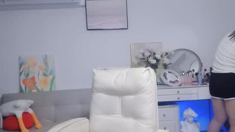 Snapshot of candy8998 chatting on 10-01-25, 10:38 candy8998 online show from 10-01-25, 10:38