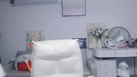 Snapshot of candy8998 chatting on 10-06-25, 11:13 candy8998 online show from 10-06-25, 11:13