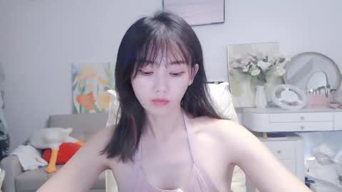 Snapshot of candy8998 chatting on 10-13-25, 01:05 candy8998 online show from 10-13-25, 01:05