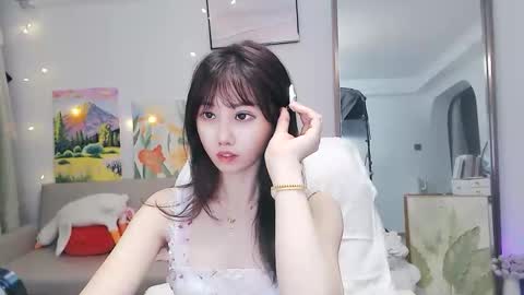 Snapshot of candy8998 chatting on 05-06-26, 11:43 candy8998 online show from 05-06-26, 11:43