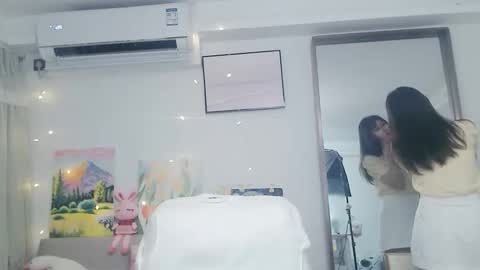Snapshot of candy8998 chatting on 06-07-26, 12:15 candy8998 online show from 06-07-26, 12:15